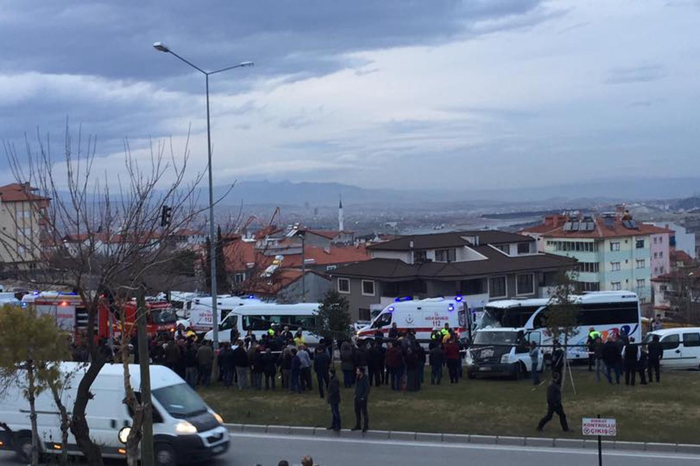 Denizli’de zincirleme trafik kazası: 25  yaralı